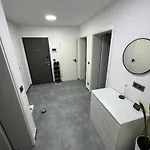 Daire Modern Apartments, Nr 2, Nahe Schalke Arena, Zentral Zur Autobahn A42 Und A2, Ferienwohnung, Monteurwohnung Gelsenkirchen