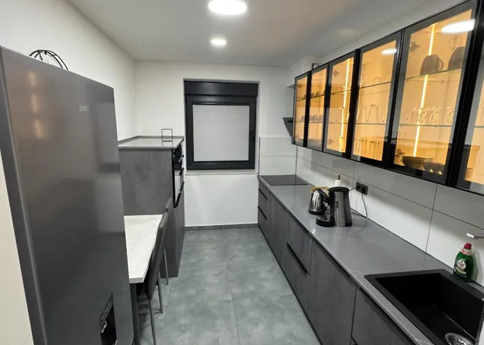 公寓 Modern Apartments, Nr 2, Nahe Schalke Arena, Zentral Zur Autobahn A42 Und A2, Ferienwohnung, Monteurwohnung