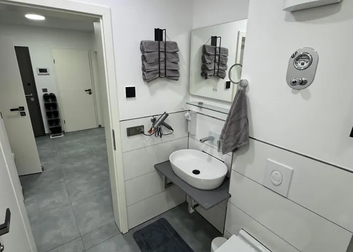 Modern Apartments, Nr 2, Nahe Schalke Arena, Zentral Zur Autobahn A42 Und A2, Ferienwohnung, Monteurwohnung 公寓 盖尔森基兴