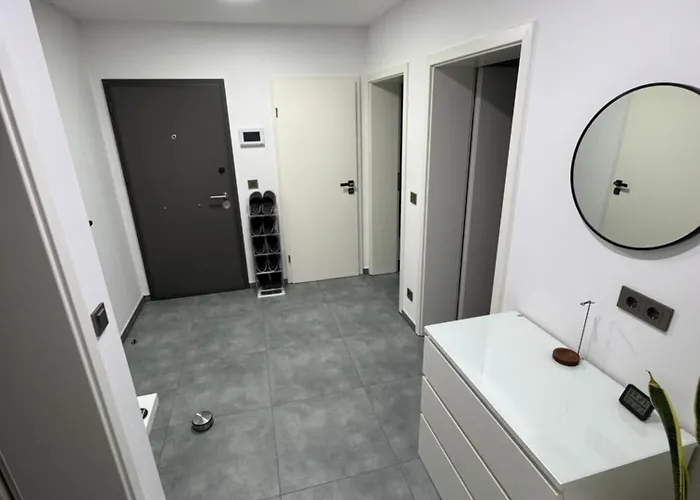 Апартаменты Modern Apartments, Nr 2, Nahe Schalke Arena, Zentral Zur Autobahn A42 Und A2, Ferienwohnung, Monteurwohnung Гельзенкирхен