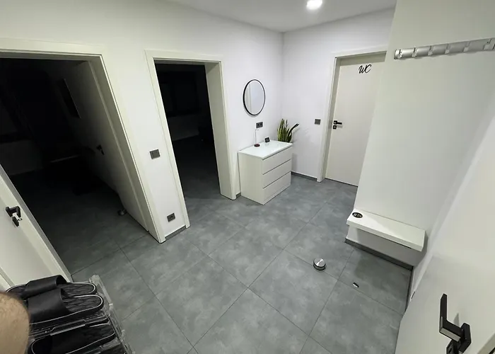 Апартаменты Modern Apartments, Nr 2, Nahe Schalke Arena, Zentral Zur Autobahn A42 Und A2, Ferienwohnung, Monteurwohnung *