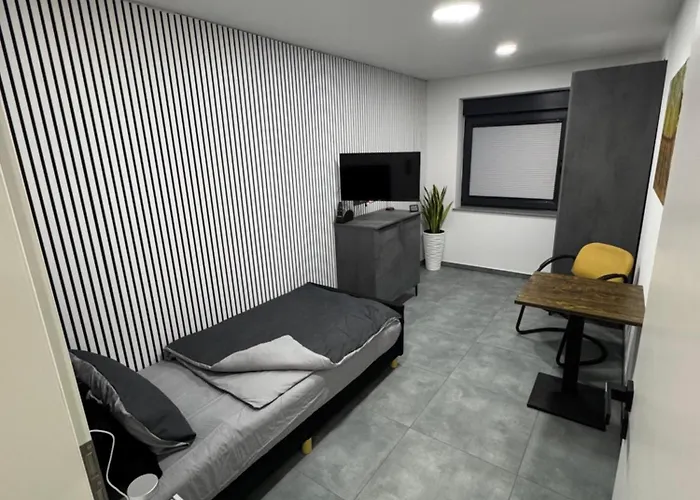 Modern Apartments, Nr 2, Nahe Schalke Arena, Zentral Zur Autobahn A42 Und A2, Ferienwohnung, Monteurwohnung * 盖尔森基兴